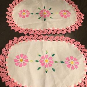 Vintage set of two placemats (?)